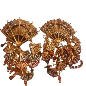 Gold Fan-Shaped Dangle Earrings